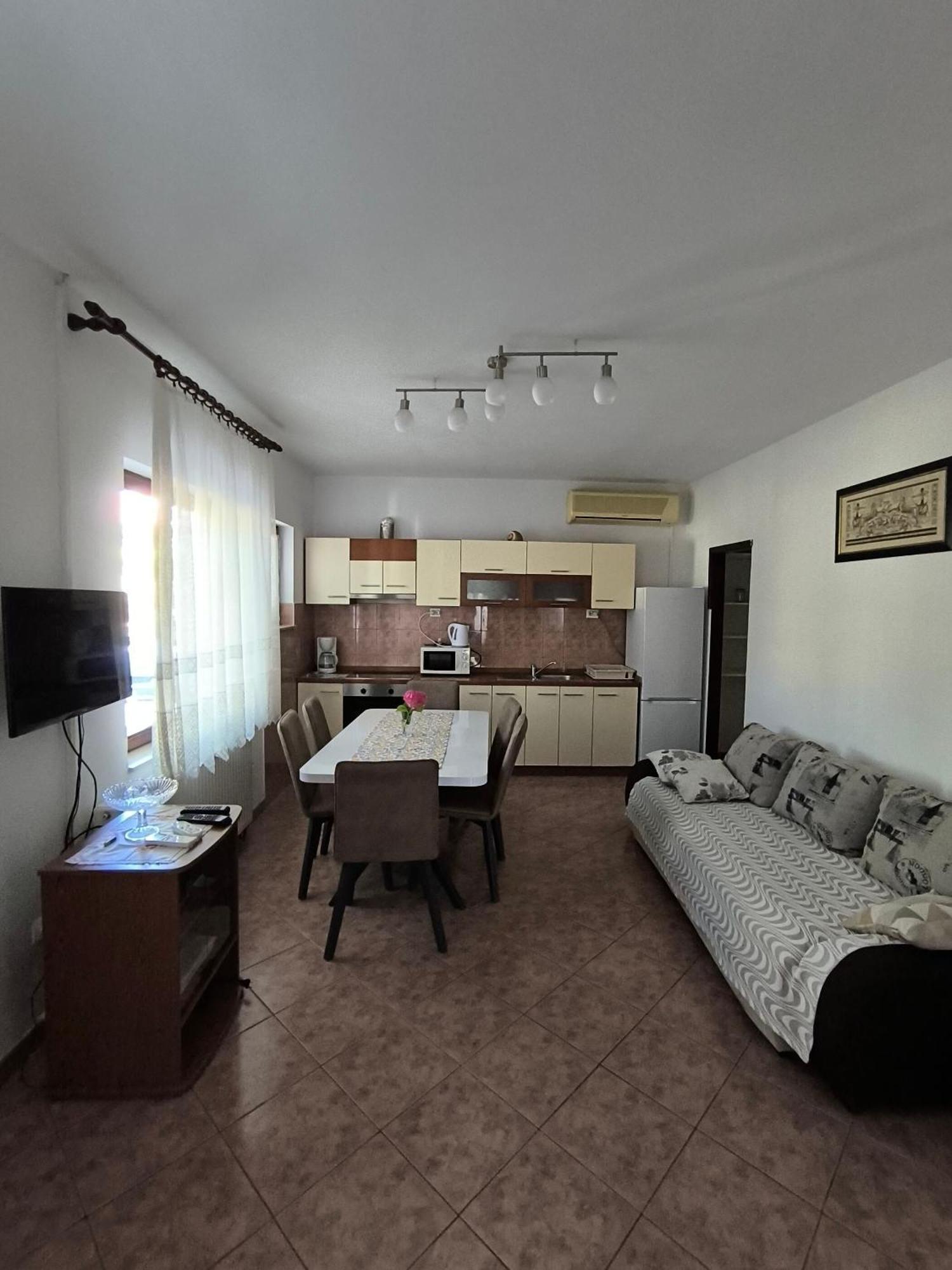 Apartment Vinka Trogir Exterior foto