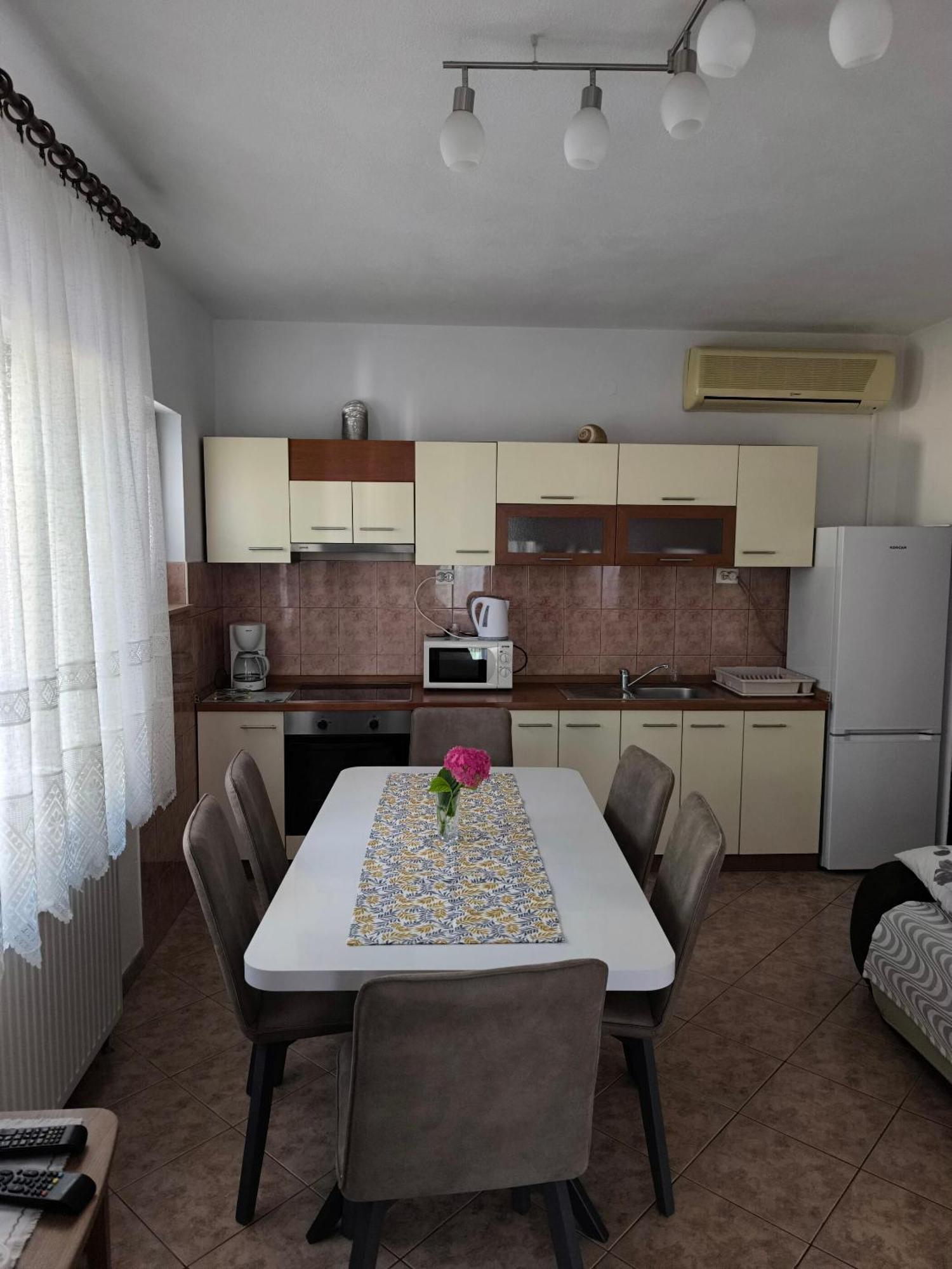 Apartment Vinka Trogir Exterior foto